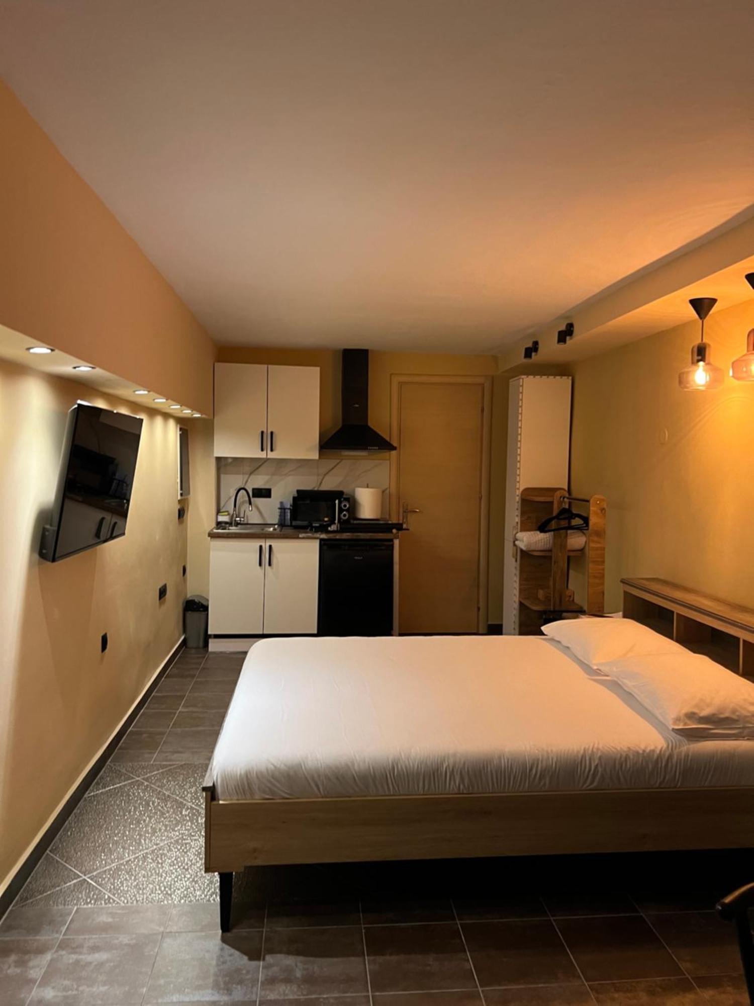 Evexia Apartment Кавала Екстериор снимка